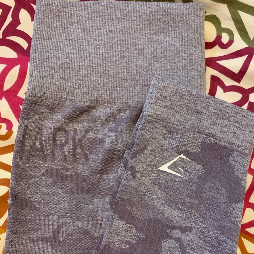 Gymshark Camo Seamless